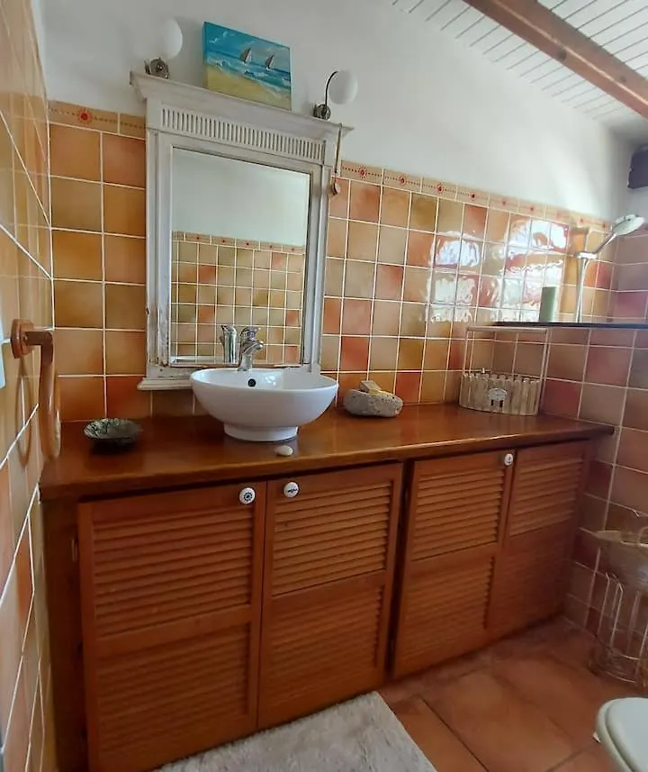 Simpson Bay Hill Eco Friendly Caribbean Cottage Holiday home