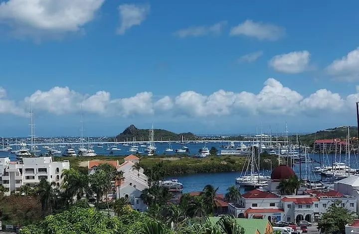 Simpson Bay Hill Eco Friendly Caribbean Cottage Holiday home Simpson Bay